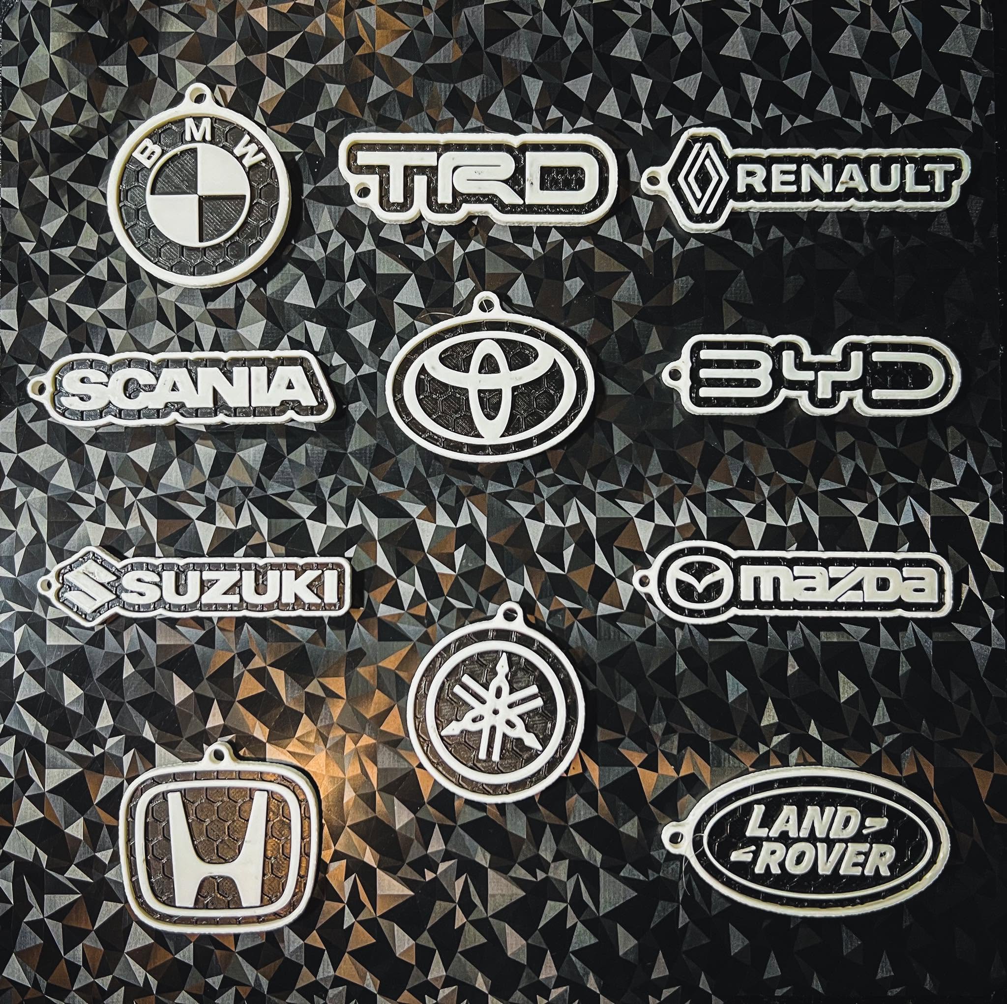 Custom automotive keychains and 3D-printed details